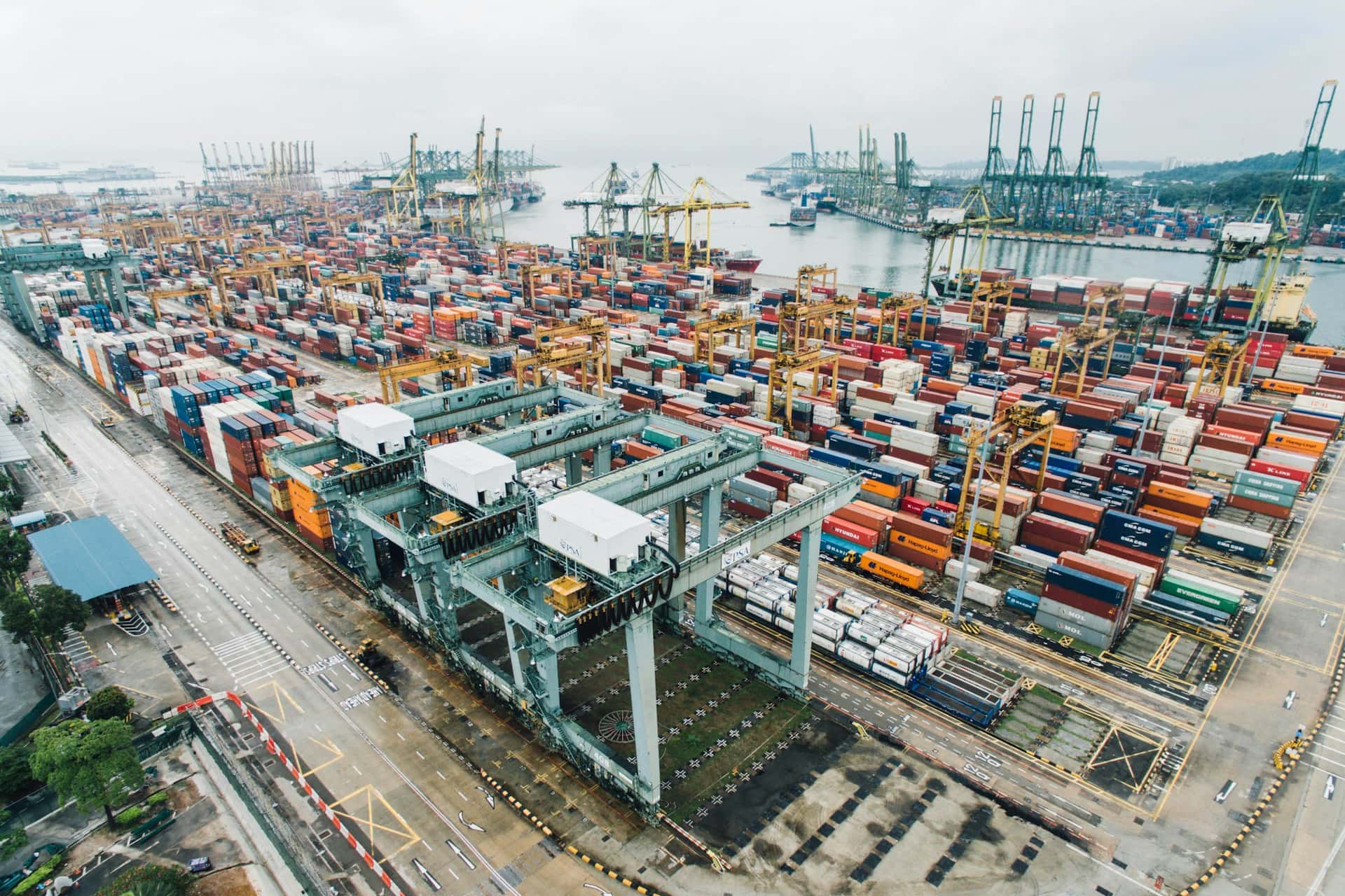 Pelabuhan cargo Indonesia