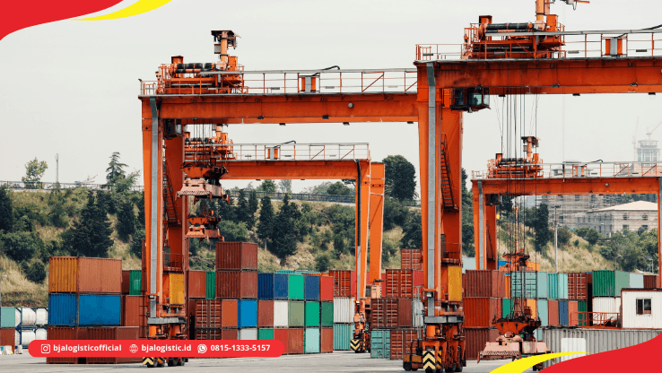 Pengiriman cargo dari Jakarta ke Lanny Jaya bersama BJA Logistic