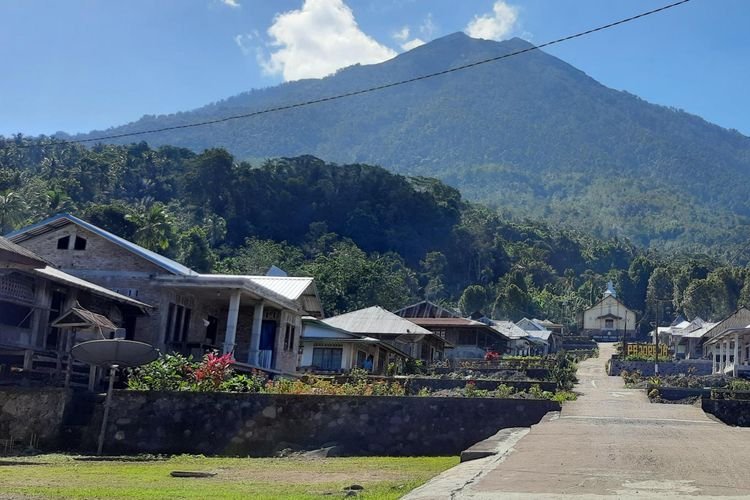 cargo jakarta nagekeo