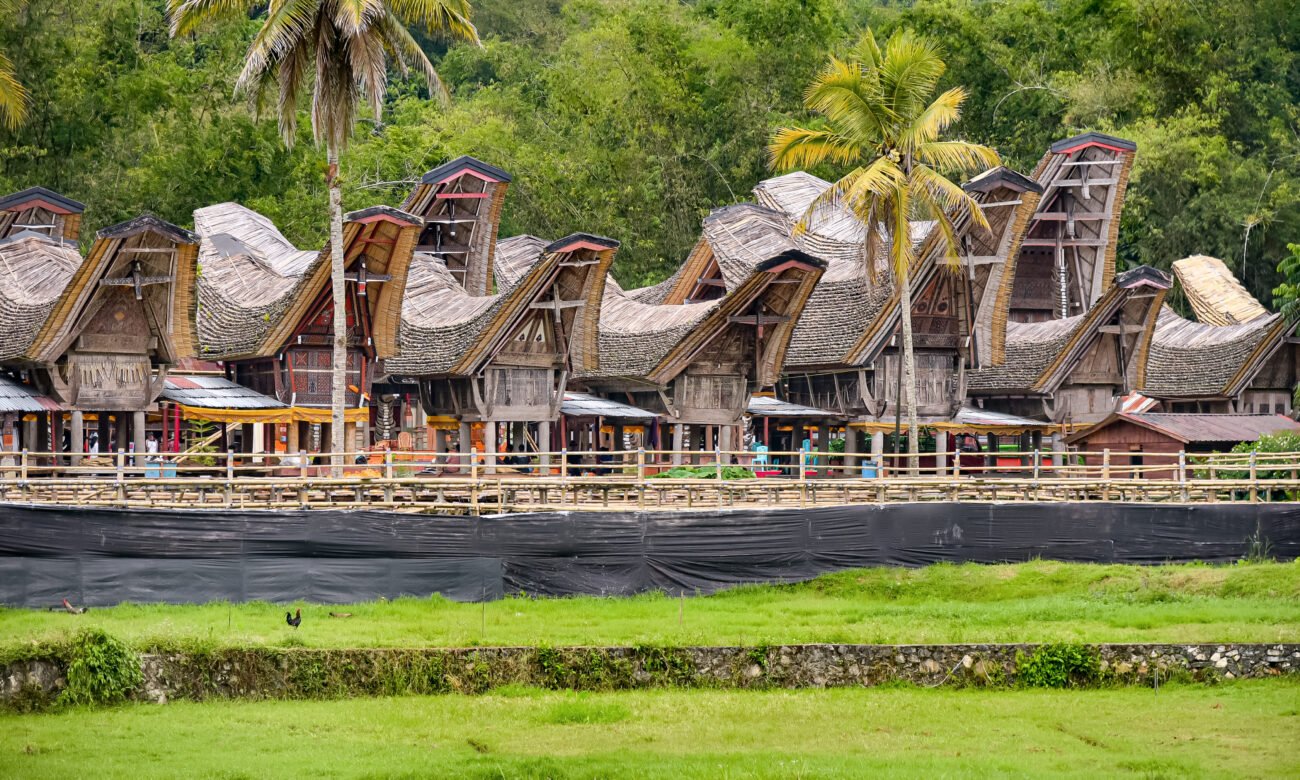 ekspedisi jakarta tana toraja